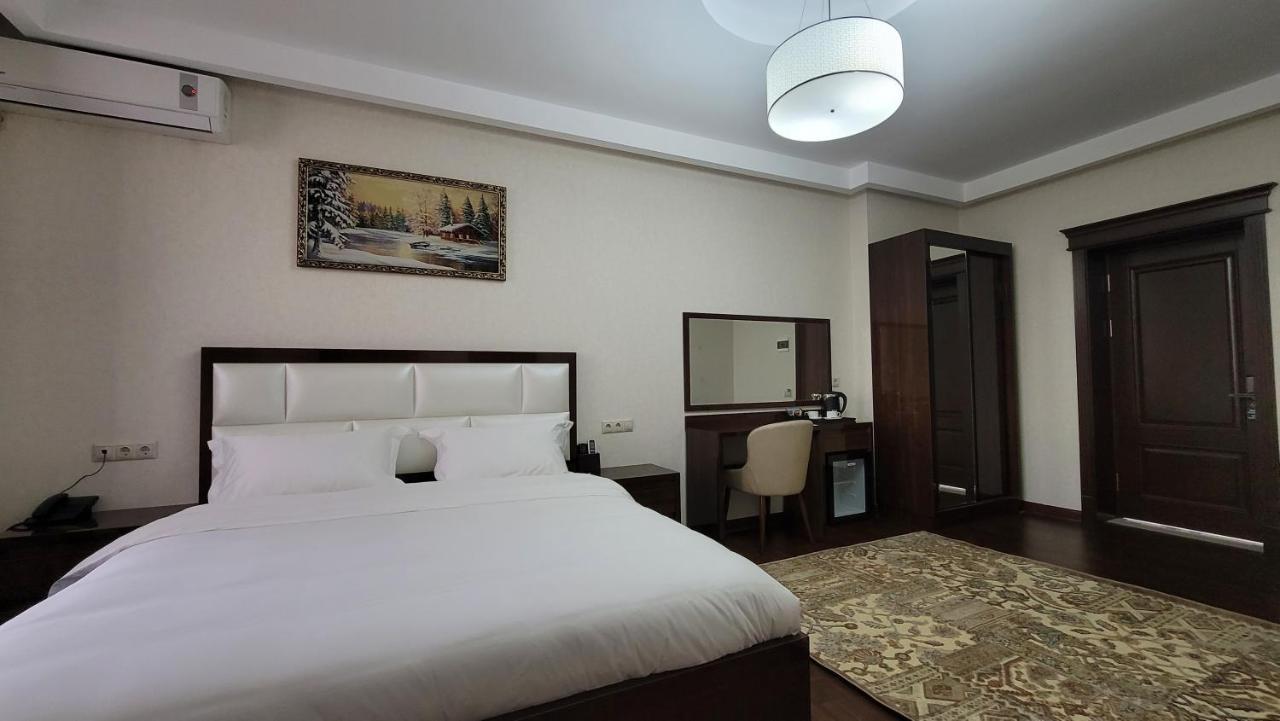 Hotel Ayni Ντουσαμπέ Εξωτερικό φωτογραφία