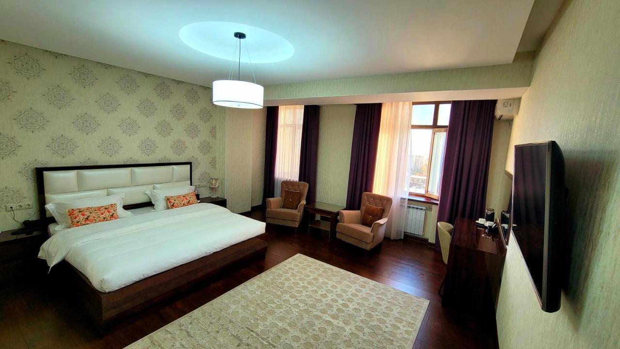 Hotel Ayni Ντουσαμπέ Εξωτερικό φωτογραφία