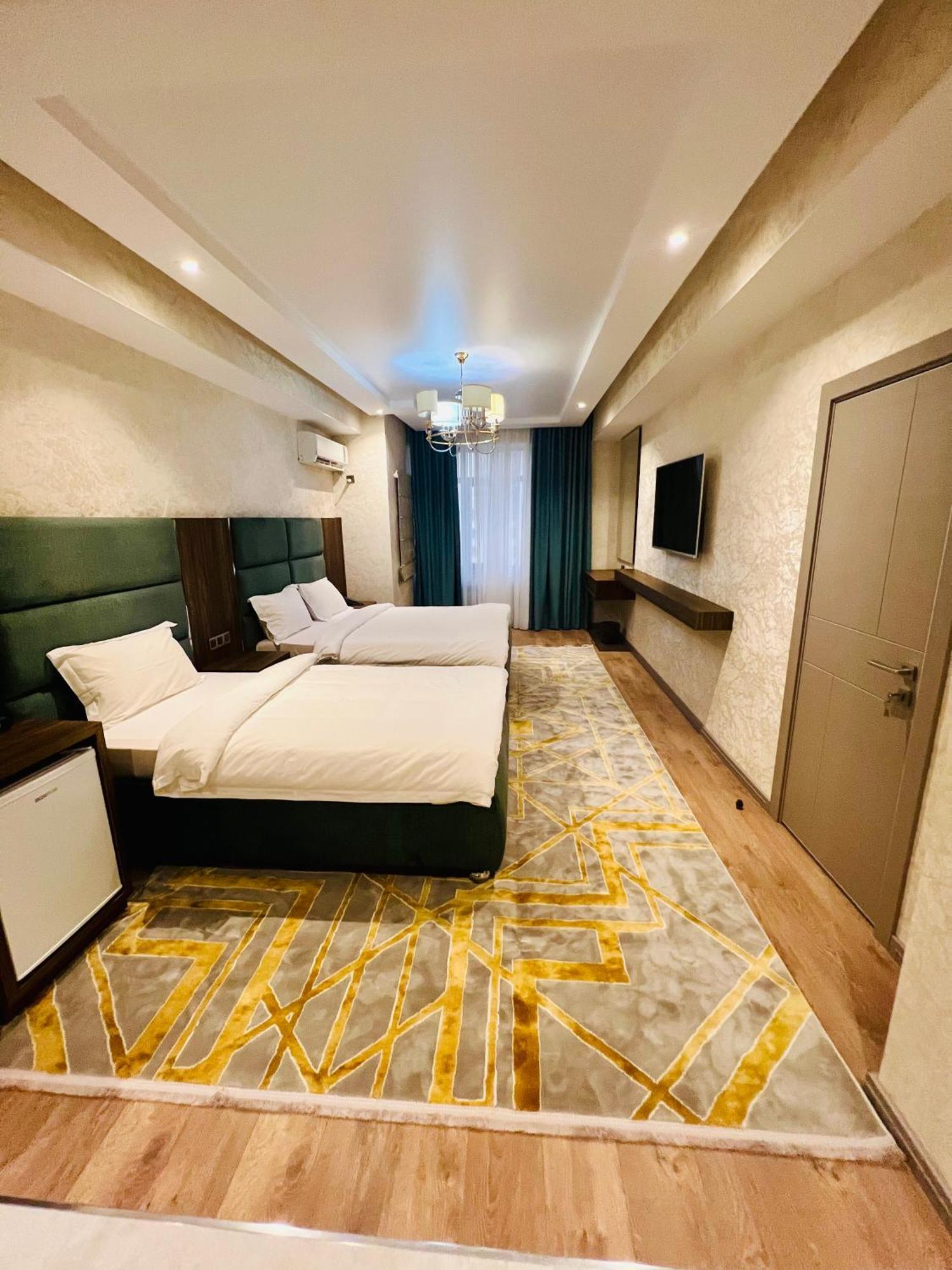 Hotel Ayni Ντουσαμπέ Εξωτερικό φωτογραφία